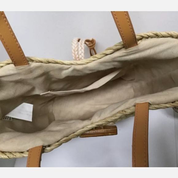 Vintage Weaved Purse - Picture 4 of 6